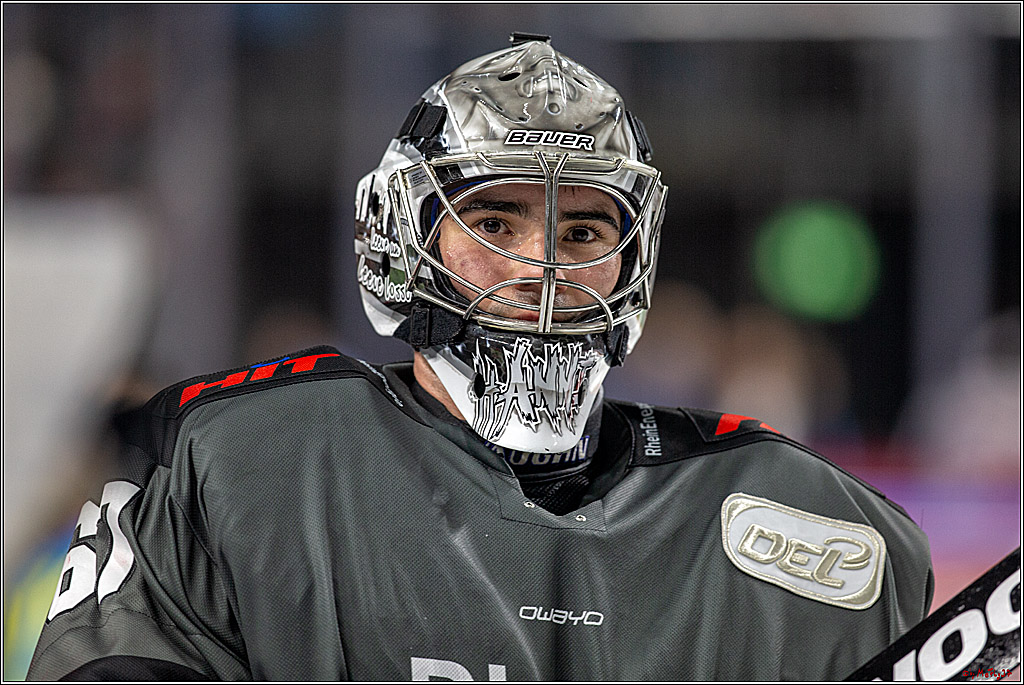 DEL; Koelner Haie - EHC Red Bull Muenchen, 25.11.2018